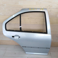 Дверь задняя правая Volkswagen Bora Volkswagen Jetta 4