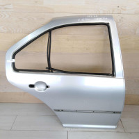 Дверь задняя правая Volkswagen Bora Volkswagen Jetta 4