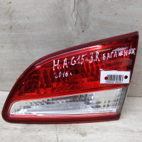 Фонарь задний правый Nissan Almera III (G15) на крышку багажника