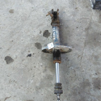Амортизатор передний правый Toyota RAV4 1994 г.в. 2.0i 3S-FE