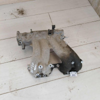 Коллектор впускной Toyota RAV4 1994 г.в. 2.0i 3S-FE