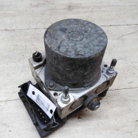 Блок ABS 1.8i Nissan Almera II N16