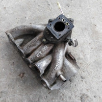 Коллектор впускной Audi 100 C4 2.0 AAE