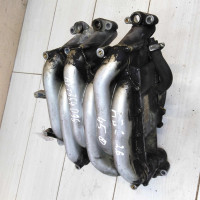 Коллектор впускной 2.6i ABC Audi 100 C4