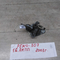 Замок капота Peugeot 307 1.6i