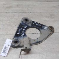 Кронштейн Nissan Primera P12