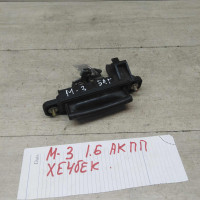 Ручка крышки багажника хэтчбек Mazda 3 bk 