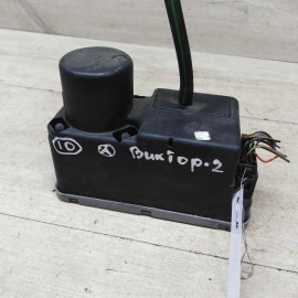 Вакуумное устройство системы центрального замка Volkswagen Passat B4 (B3) насос вакуумный компрессор центрального замка
