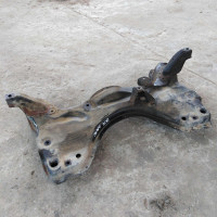 Балка передняя подрамник Peugeot 206 