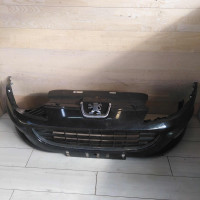 Бампер передний Peugeot 407