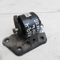 Опора АКПП кронштейн Mitsubishi Lancer 9 2.0i